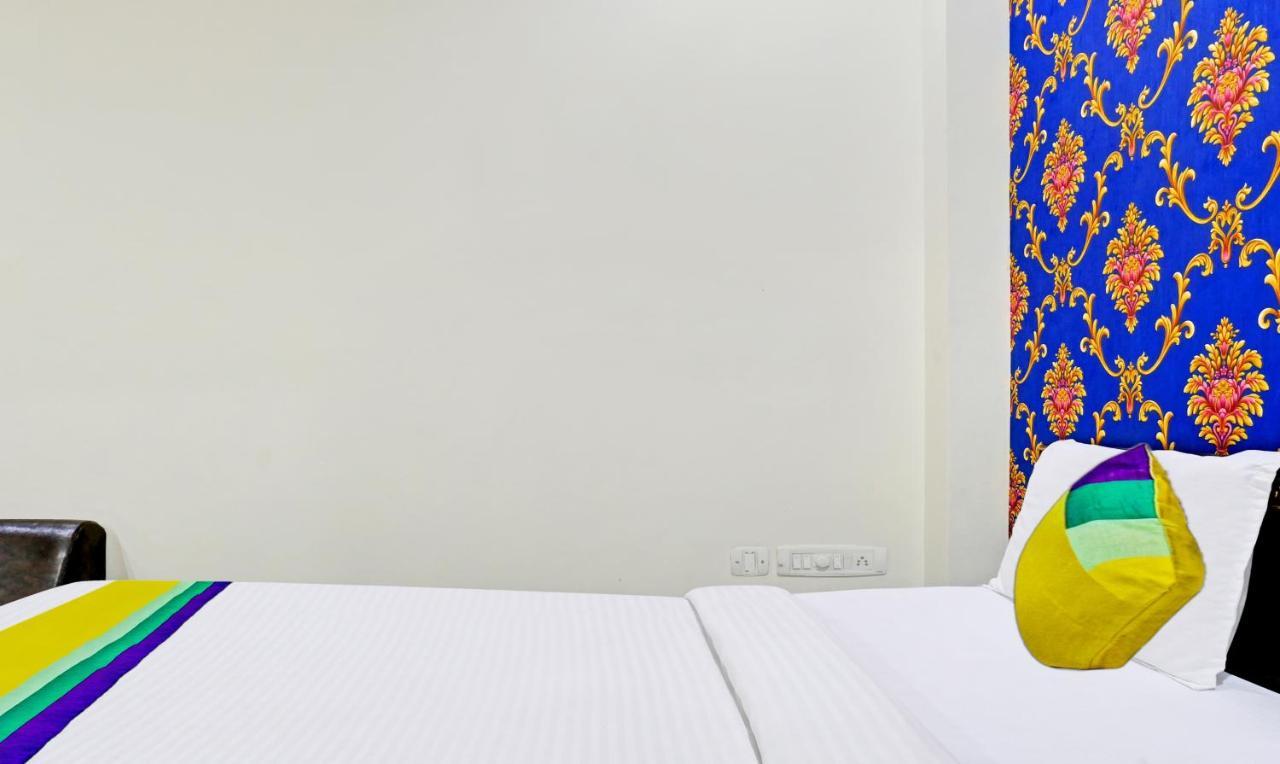 Itsy By Treebo - Ashoka Grand Varanasi Exterior foto